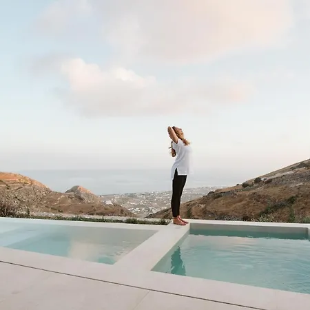 Santorini Sky, The Retreat Βίλα Πύργος Εξωτερικό φωτογραφία