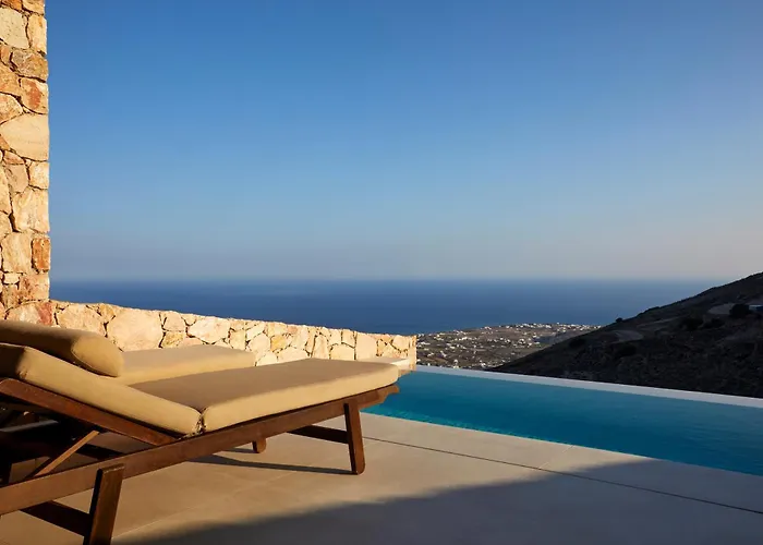Santorini Sky, The Retreat